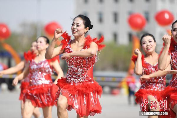 感受《松下纱荣子《善良的房东》电影》中的极致优雅图片