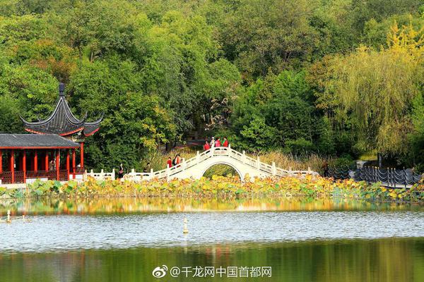霓虹背后的冷眼二月ktv女厕惊魂,谁在暗处窥视你的隐私图片