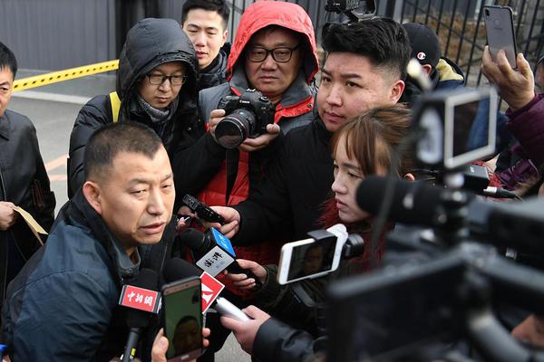 “露娜被疾风翻白眼流泪红脸”避坑指南：高频误区与正确打开方式图片