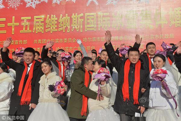 男女摸水流瞬间这些细节要注意,多数人只注意了身体位置却忽略了图片