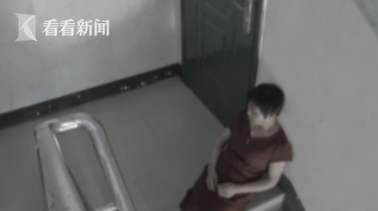 解锁777米奇四色眼影的魔法魅力图片